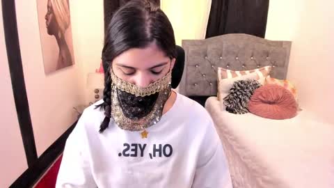 Anissa online show from 04/01/26, 03:20