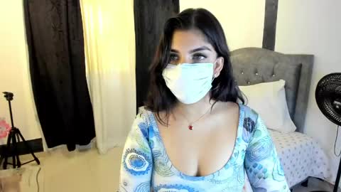 Anissa online show from 05/25/26, 02:56