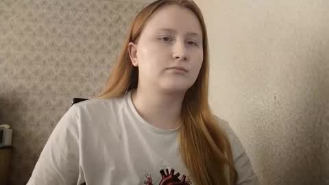 Snapshot of anika_lipps chatting on 09/09/25, 09:31 Anika online show from 09/09/25, 09:31