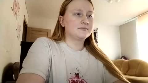 Snapshot of anika_lipps chatting on 10/14/25, 12:50 Anika online show from 10/14/25, 12:50