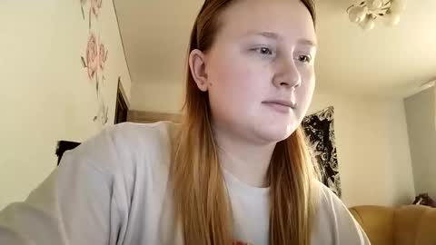 Snapshot of anika_lipps chatting on 11/05/25, 01:44 Anika online show from 11/05/25, 01:44