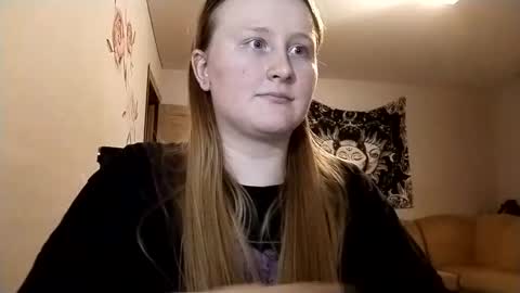 Snapshot of anika_lipps chatting on 11/13/25, 07:24 Anika online show from 11/13/25, 07:24