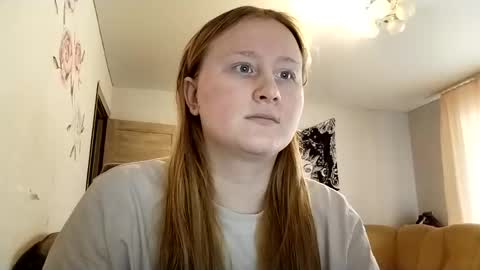 Snapshot of anika_lipps chatting on 12/02/25, 11:37 Anika online show from 12/02/25, 11:37