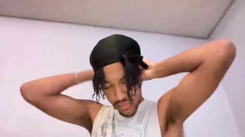 Animeboygirls online show from 10/14/25, 02:45