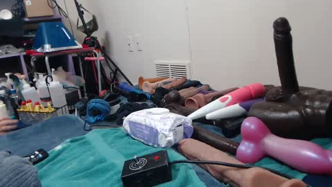 Twitter at animegamergrl. No vids for sale on Chaturbate. online show from 01/17/26, 02:05