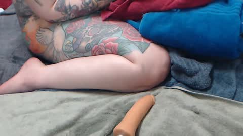 Twitter at animegamergrl. No vids for sale on Chaturbate. online show from 04/13/26, 02:06