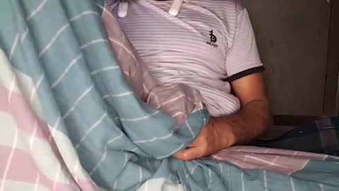 anis4551 online show from 02/02/26, 07:56