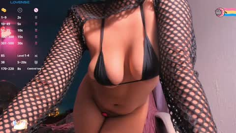 Snapshot of anisahade chatting on 12/16/24, 03:51 Anisahade online show from 12/16/24, 03:51