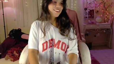 Anisahade online show from 04/07/26, 03:56