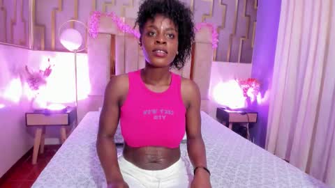 Snapshot of anisha_zambrano chatting on 11/22/25, 01:21 anisha_zambrano online show from 11/22/25, 01:21