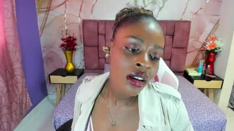 Snapshot of anisha_zambrano chatting on 01/14/26, 02:12 anisha_zambrano online show from 01/14/26, 02:12