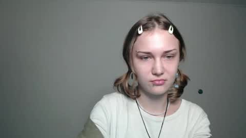 Snapshot of anisiaaa_lovesyou chatting on 10/09/25, 07:56 Anisia online show from 10/09/25, 07:56