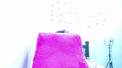 ana independent model online show from 02/19/25, 10:45