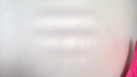 ana independent model online show from 10/08/25, 06:00