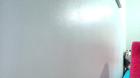 ana independent model online show from 11/29/25, 11:35