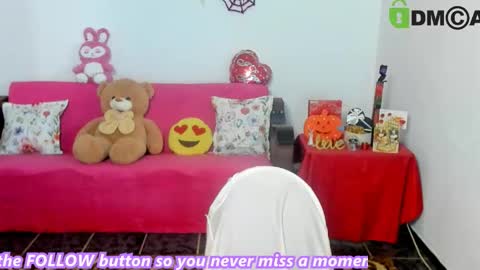 AnissyaX online show from 12/01/25, 03:44