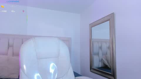 Snapshot of anita23_ chatting on 02/28/26, 10:44 ANITTA online show from 02/28/26, 10:44