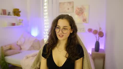 Anita Grey online show from 11/30/25, 09:41