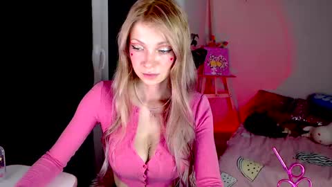 anita_moon_ online show from 05/07/26, 11:32