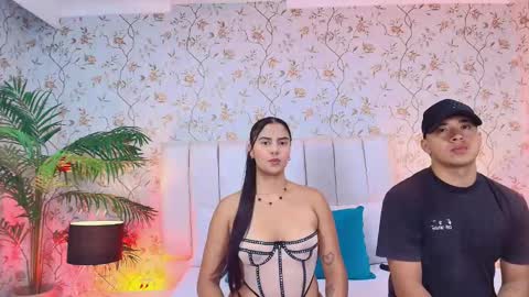 Dania Lpez online show from 09/09/25, 12:26