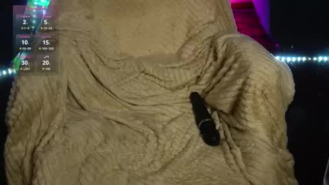 Snapshot of anita_von chatting on 11/18/25, 04:50 anita_von online show from 11/18/25, 04:50