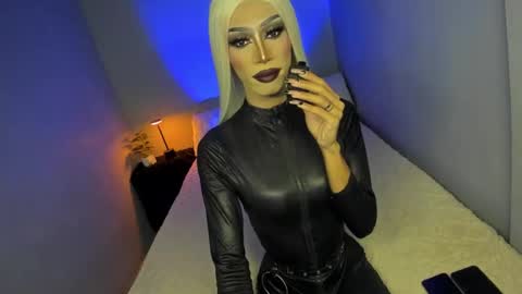 Miss Ann online show from 09/25/25, 08:12