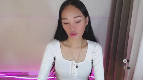 Snapshot of anitaguen chatting on 12/22/24, 12:17 anita online show from 12/22/24, 12:17