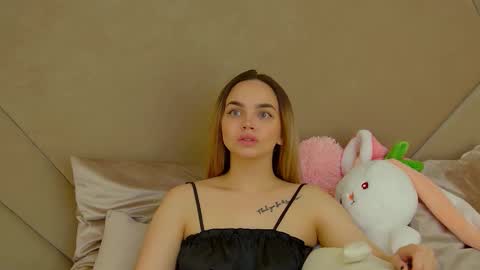 AnitaVenture online show from 11/09/25, 04:11