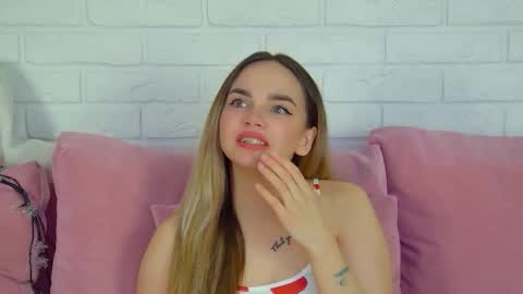 AnitaVenture online show from 01/15/26, 04:39