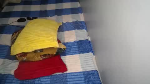 aniz65 online show from 12/21/25, 03:24