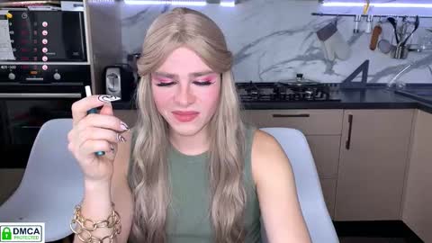 anjalin_sososok online show from 10/23/25, 07:07