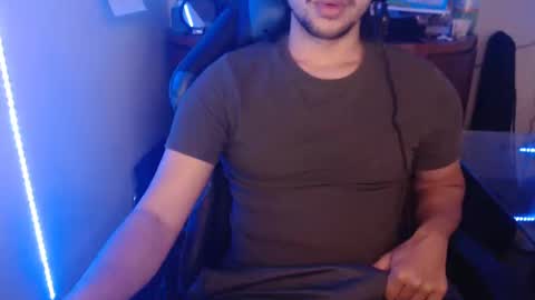 Snapshot of anjonoturno01 chatting on 10/12/25, 12:48 anjonoturno01 online show from 10/12/25, 12:48