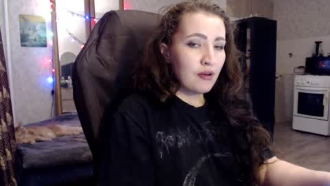 Snapshot of ankey_rayah chatting on 04/23/26, 11:42 Nameless online show from 04/23/26, 11:42