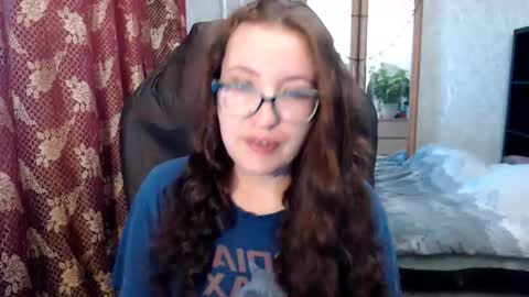 Snapshot of ankey_rayah chatting on 05/18/26, 10:48 Nameless online show from 05/18/26, 10:48