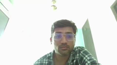 Snapshot of ankur1722 chatting on 06/13/26, 09:51 Slave looking for Mistress online show from 06/13/26, 09:51