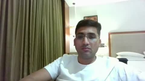 Snapshot of ankur1722 chatting on 07/04/26, 04:35 Slave looking for Mistress online show from 07/04/26, 04:35