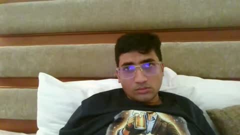 Snapshot of ankur1722 chatting on 07/10/26, 06:32 Slave looking for Mistress online show from 07/10/26, 06:32