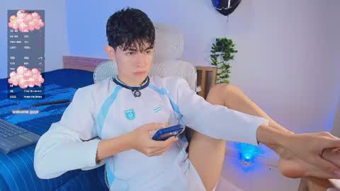 Snapshot of anky_xx chatting on 07/25/26, 11:13 Anky online show from 07/25/26, 11:13
