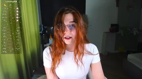 Snapshot of ann_couette chatting on 06/15/26, 04:31 Im Ann welcome in my room PVT is open online show from 06/15/26, 04:31