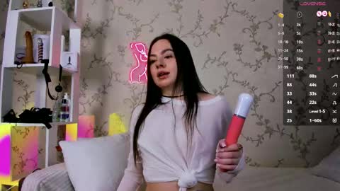 Anna online show from 10/10/25, 02:27