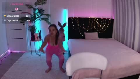 ann_woood online show from 05/12/26, 02:58