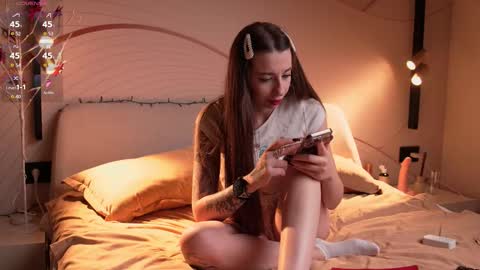 anna13121312 online show from 02/01/26, 02:26