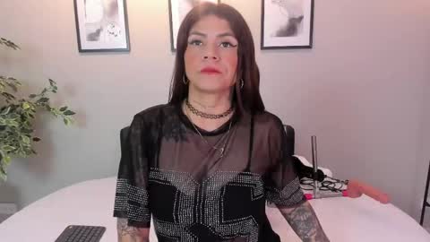 Snapshot of anna__spencer chatting on 05/29/26, 12:47 Anna online show from 05/29/26, 12:47