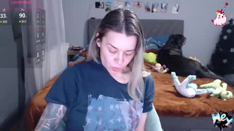 Snapshot of anna_ana chatting on 01/10/25, 06:06 Anadirectgirl online show from 01/10/25, 06:06