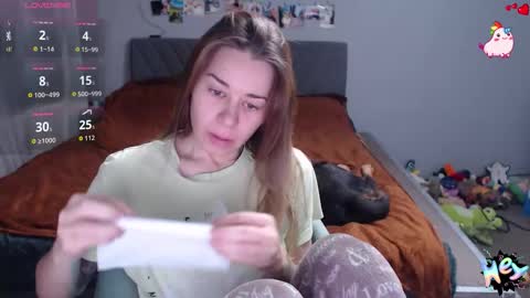 Snapshot of anna_ana chatting on 10/12/25, 07:29 Anadirectgirl online show from 10/12/25, 07:29