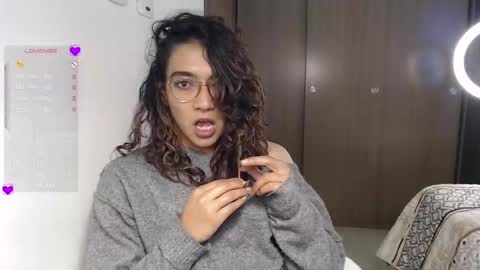 Snapshot of anna_dlove_cam chatting on 01/22/25, 06:10 Anna online show from 01/22/25, 06:10
