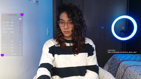 Snapshot of anna_dlove_cam chatting on 02/24/25, 03:53 Anna online show from 02/24/25, 03:53