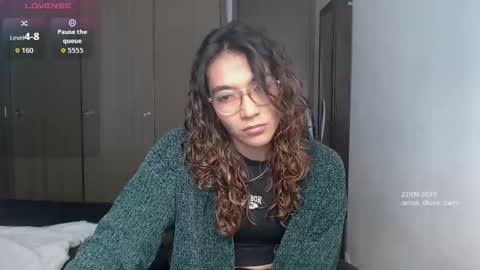 Snapshot of anna_dlove_cam chatting on 09/22/25, 03:25 Anna online show from 09/22/25, 03:25