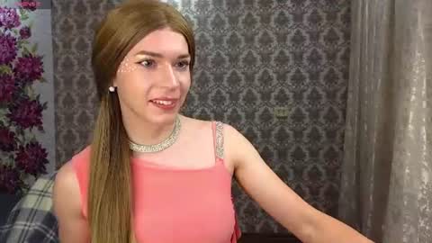 Snapshot of anna_inheart chatting on 07/11/26, 06:54 Anna online show from 07/11/26, 06:54