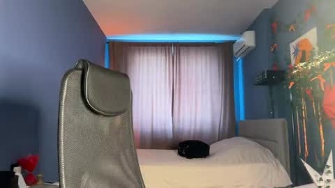 Anna online show from 05/24/26, 11:48